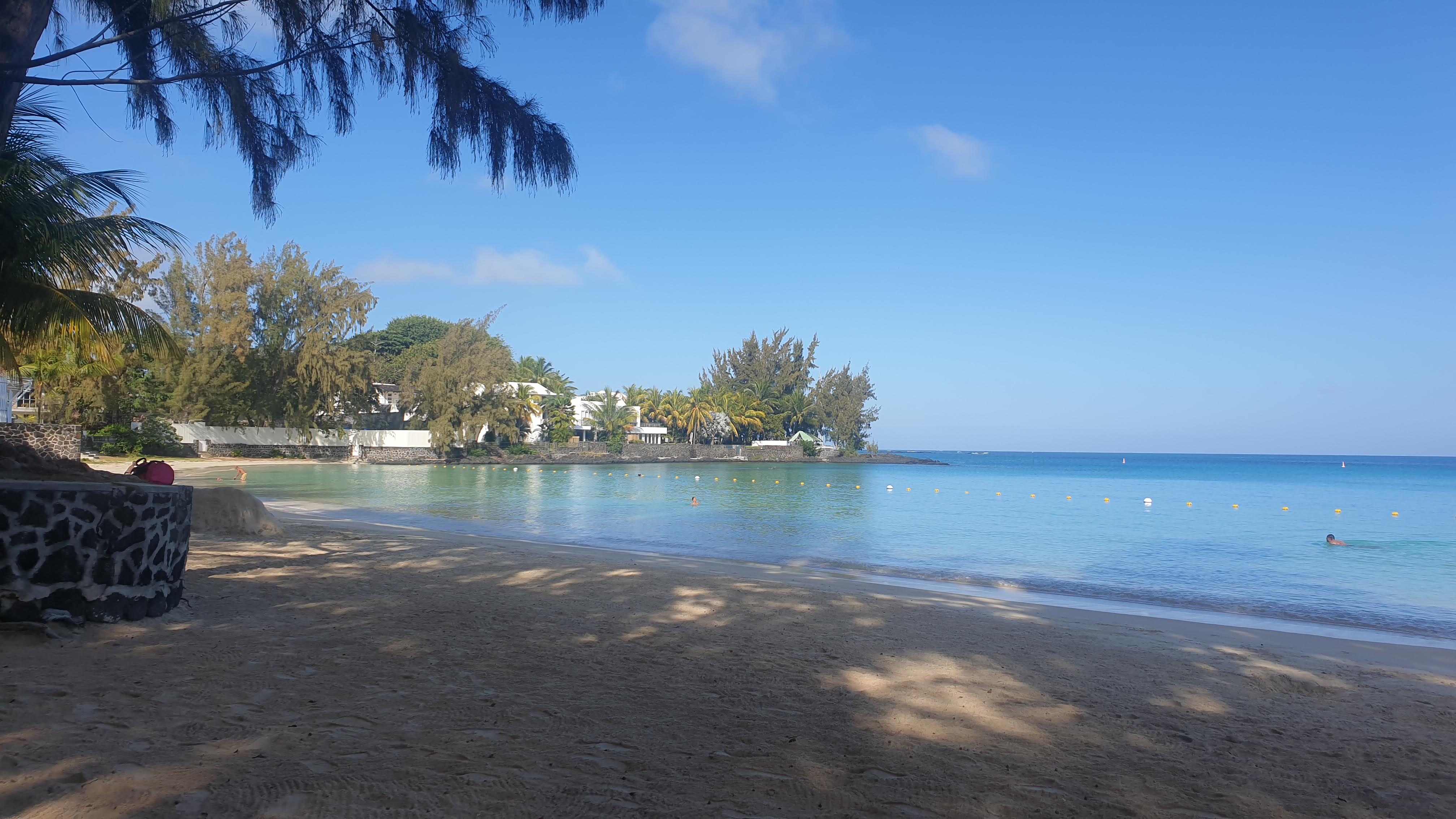 Pereybere beach in the morning